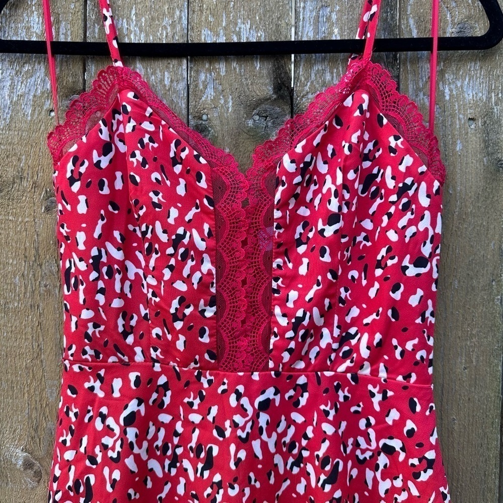 Revolve Superdown Brianna Red Leopard Lace Mini Dress Sz XS - Picture 4 of 15